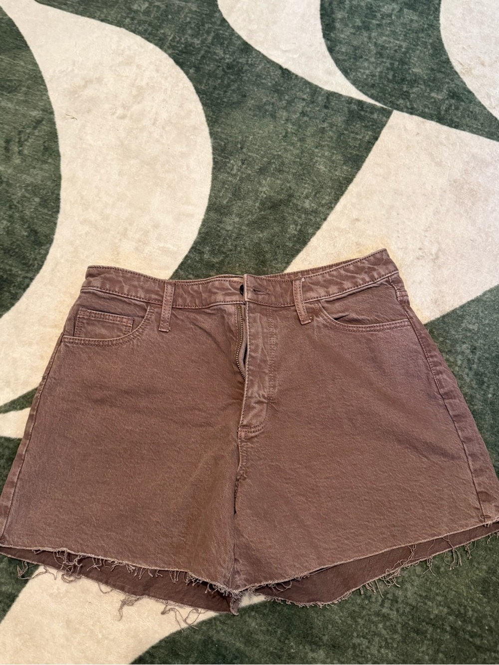 Universal Thread Women's High-Waist Raw-Hem Shorts — Mauve